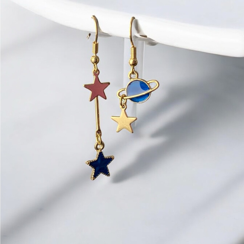 Asymmetrical Planet and Stars Earrings NEW
